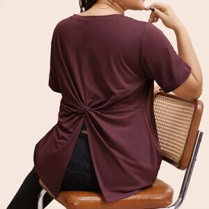 NWT BloomChic burgundy tie-back top - Size 22/24